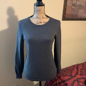 ❤️HP❤️Old Navy Women’s Sweater